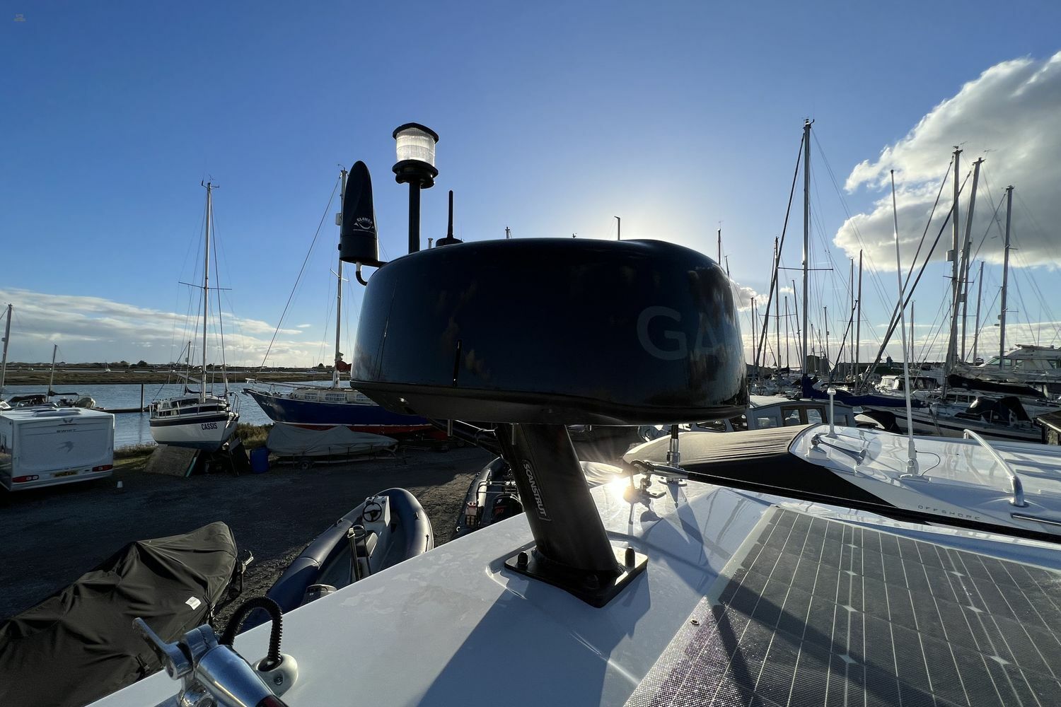 Jeanneau-Merry-Fisher-895-radar