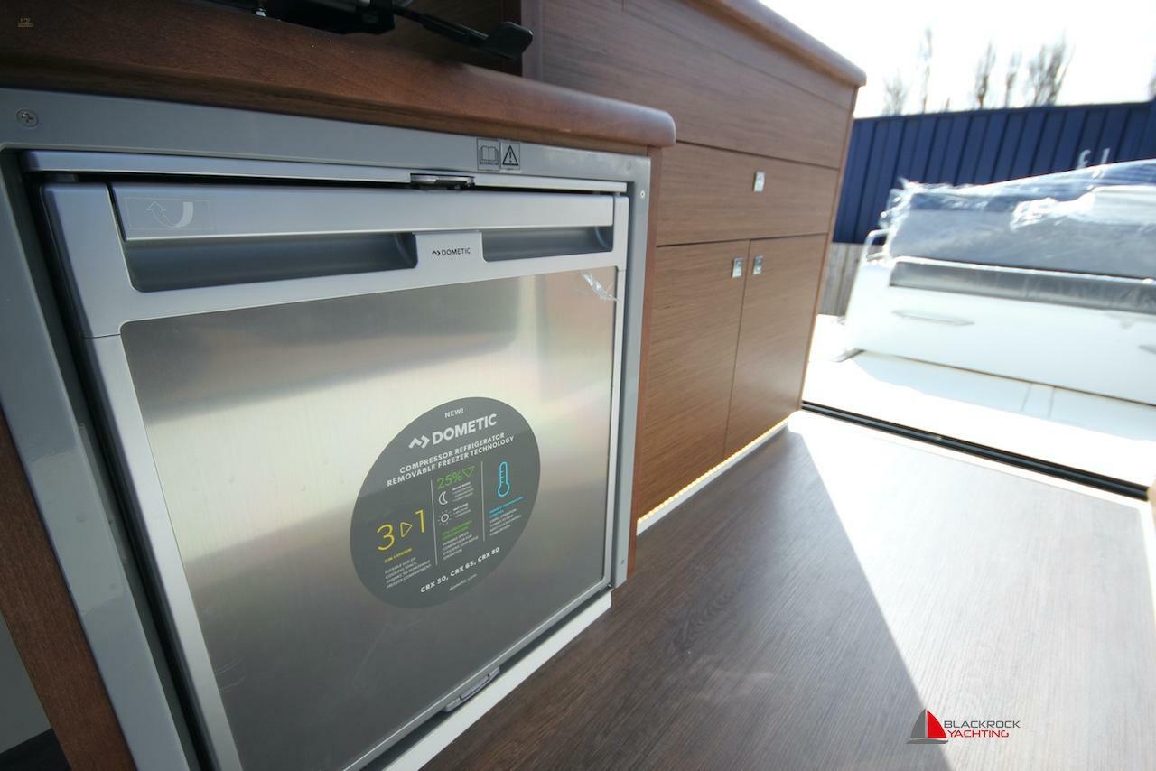 yachts-97892-376273_22.jpg