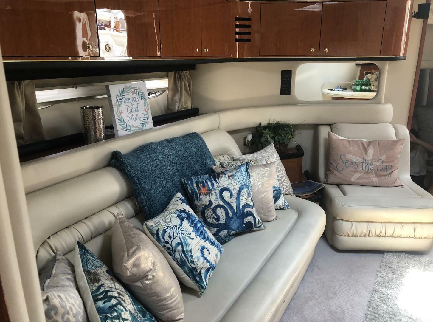 yachts-98060-377383_2.jpg