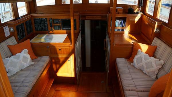 yachts-98157-378007_10.jpg