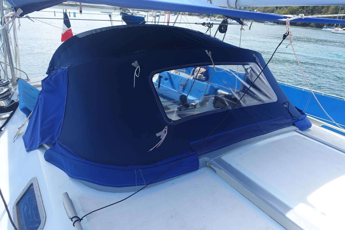 yachts-98310-378813_12.jpg