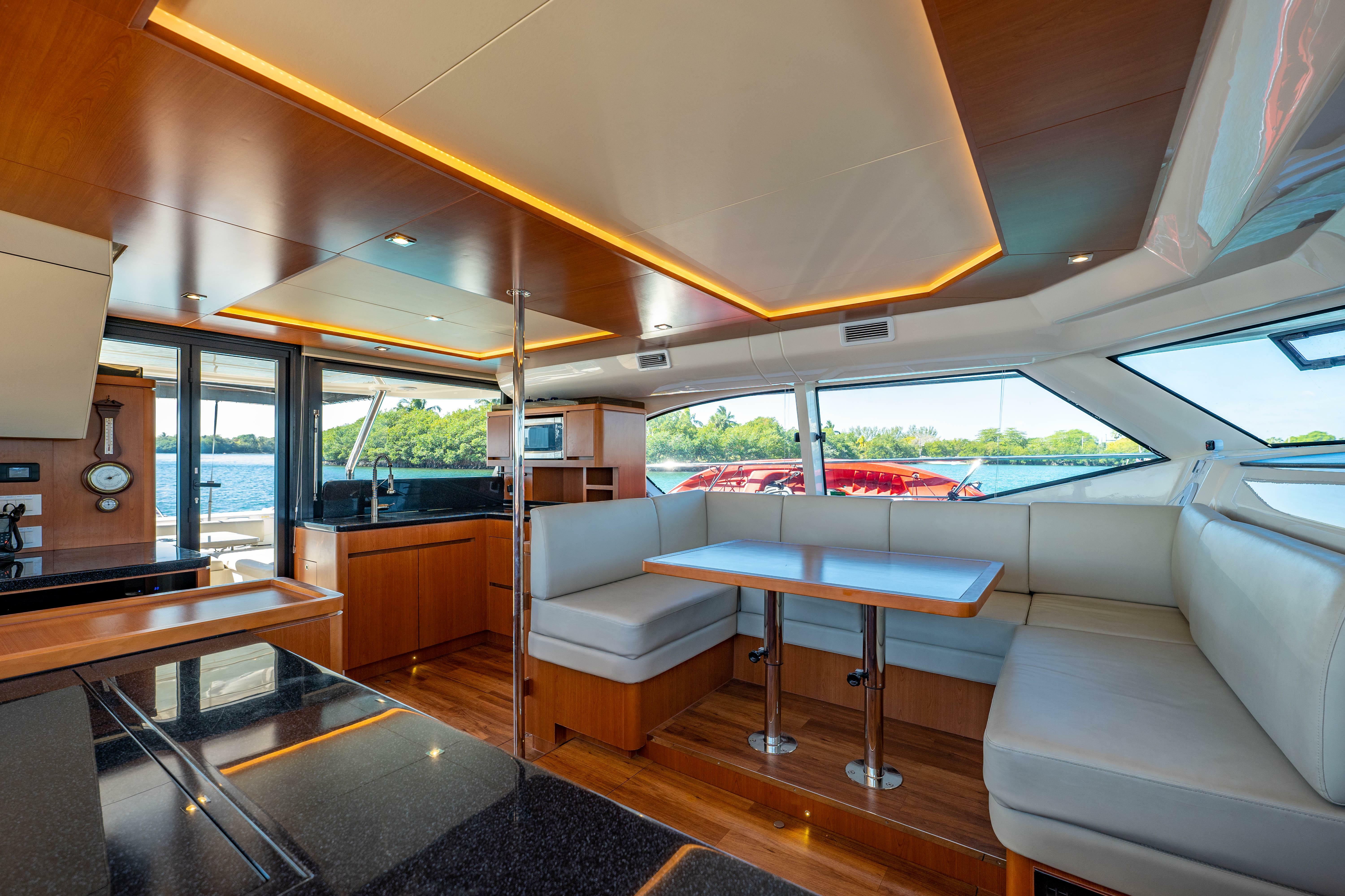yachts-98337-378870_10.jpg