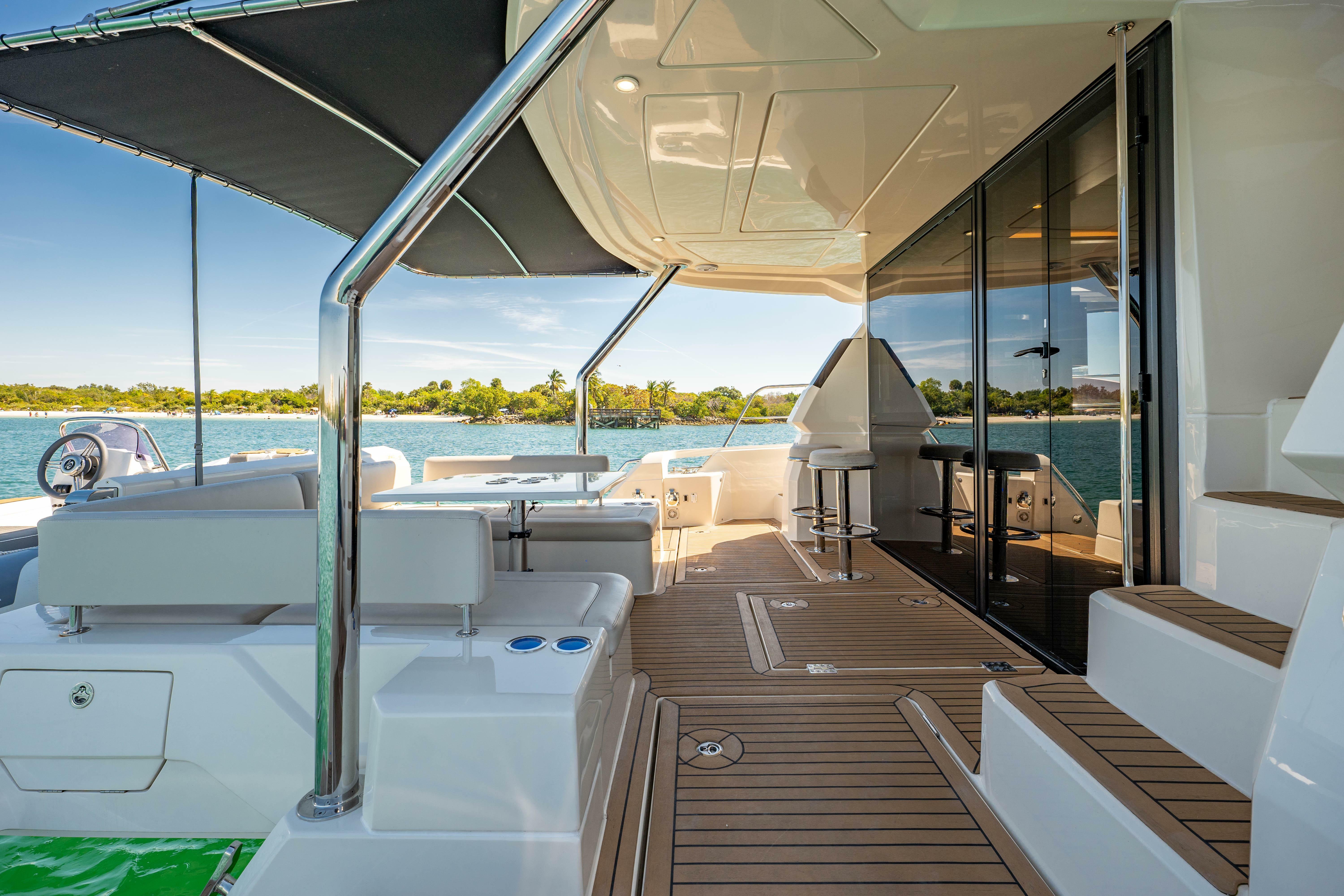 yachts-98337-378870_8.jpg