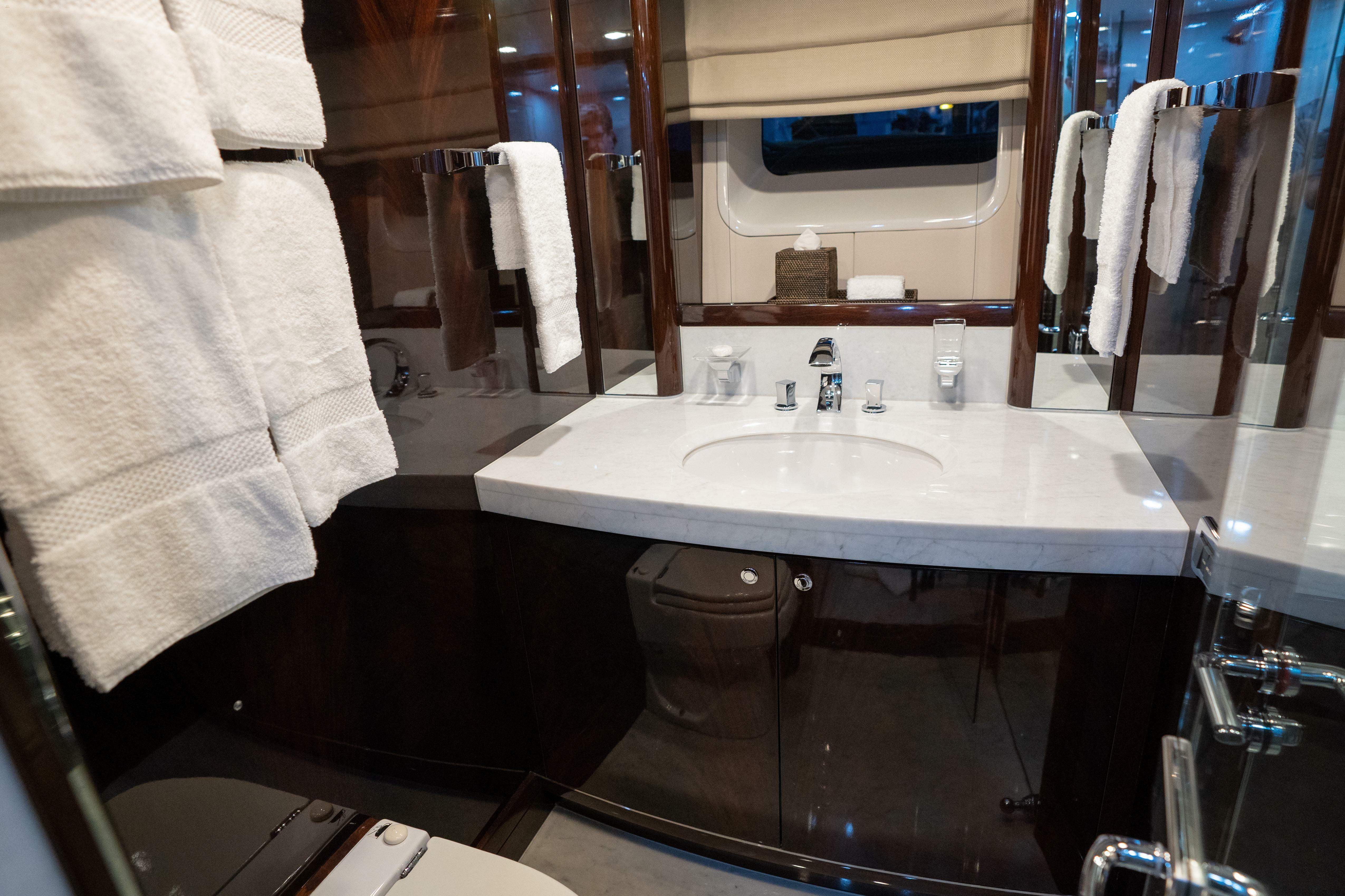 yachts-98375-378939_20.jpg