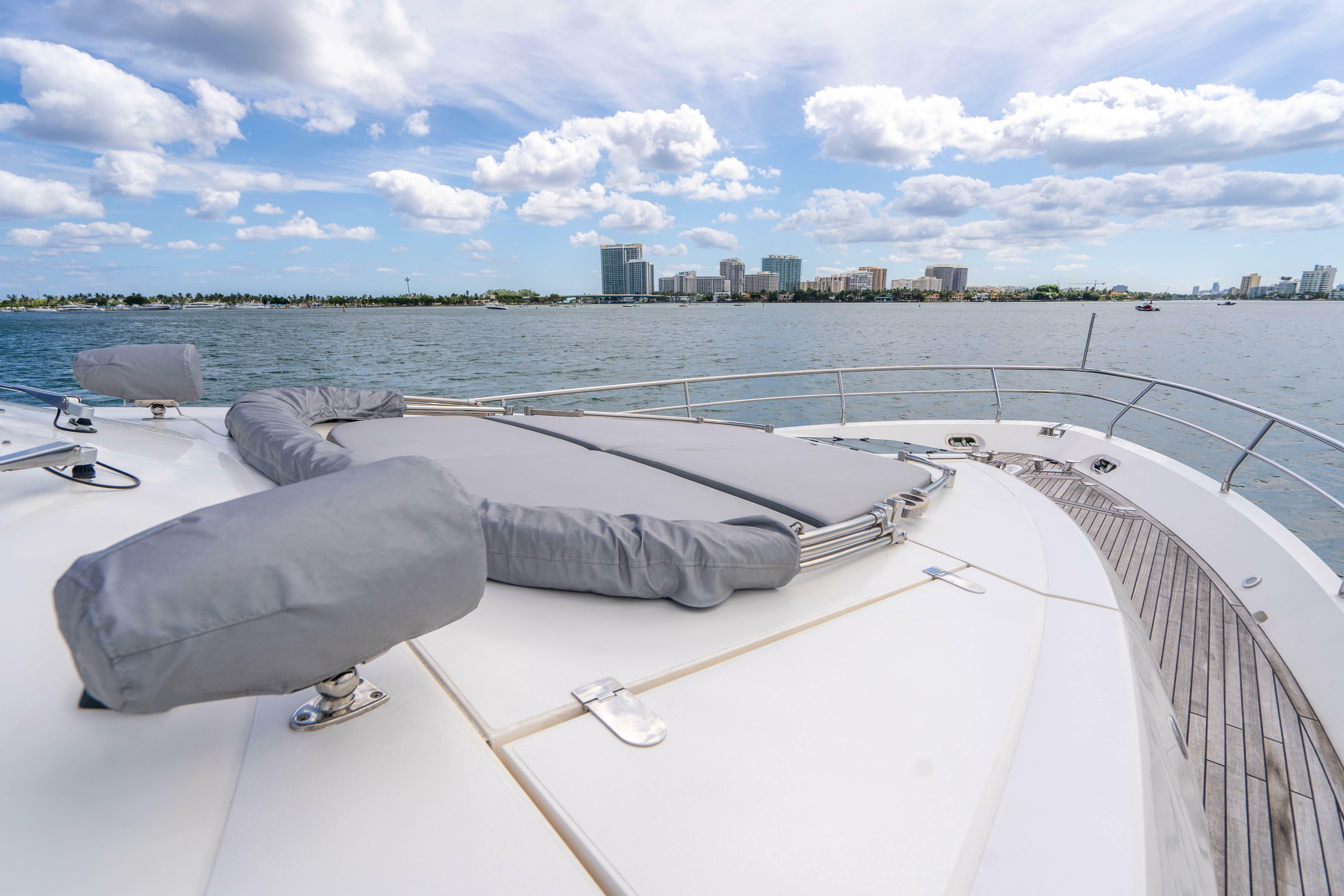 yachts-98409-378977_18.jpg
