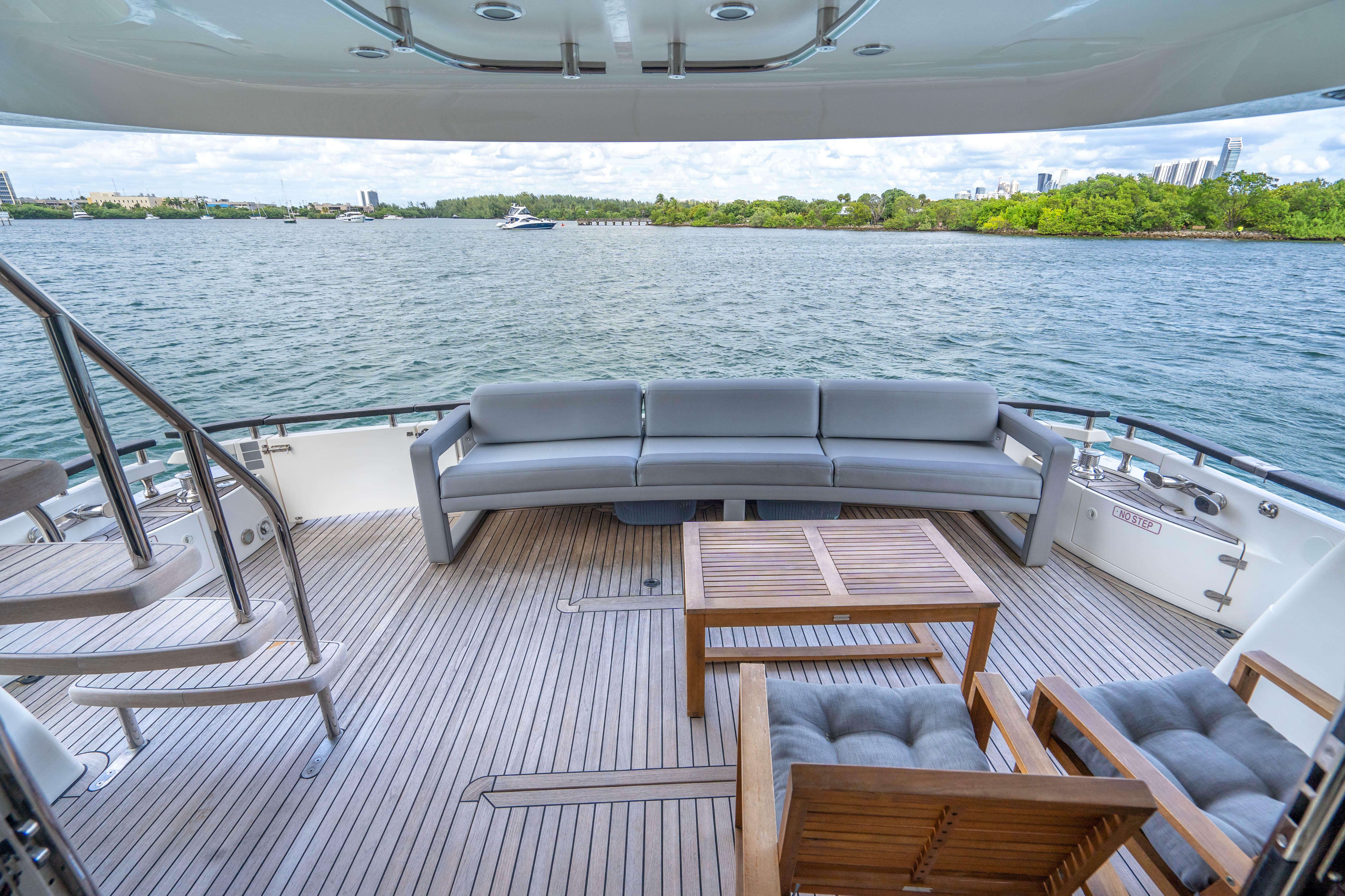 yachts-98409-378977_19.jpg