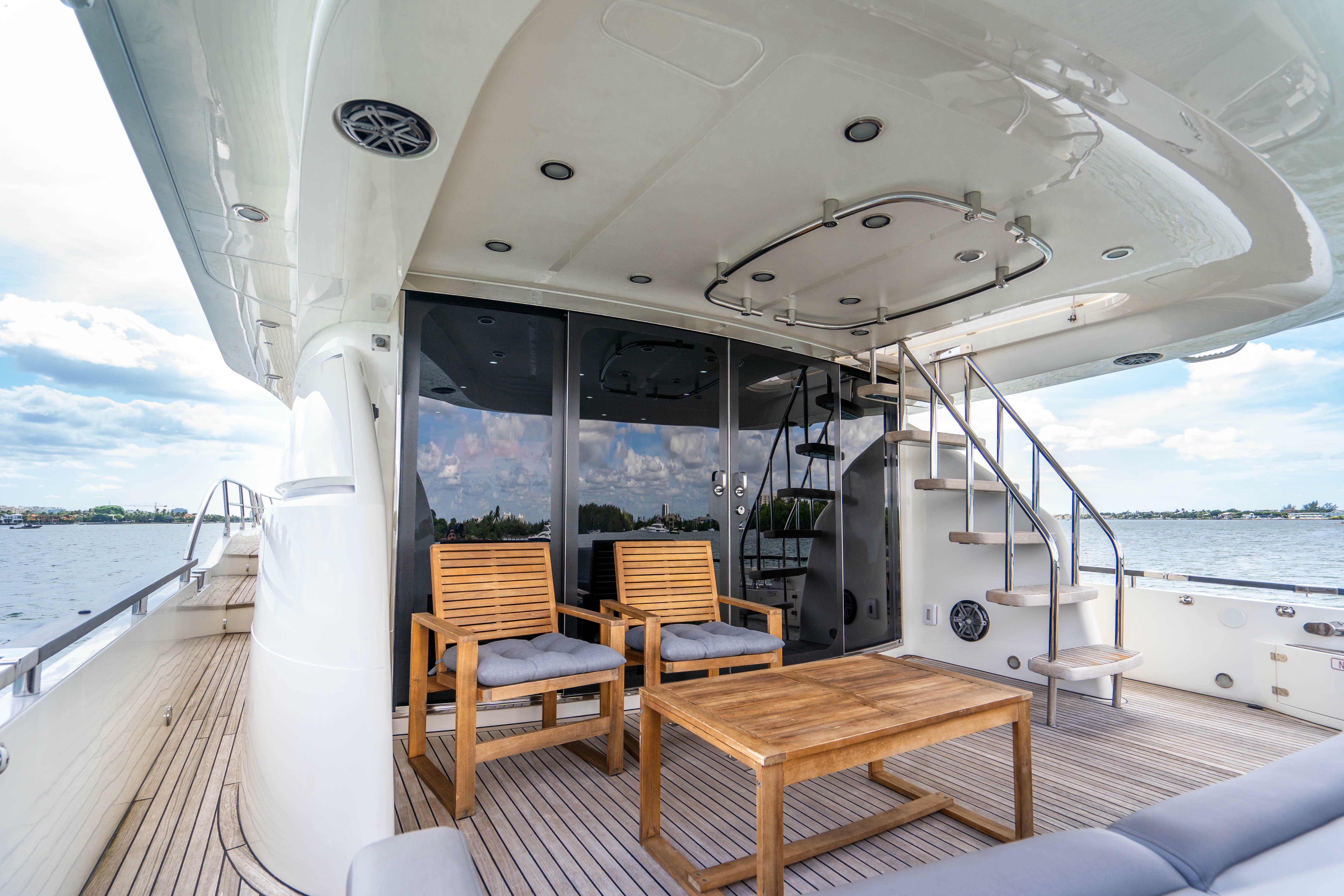 yachts-98409-378977_21.jpg