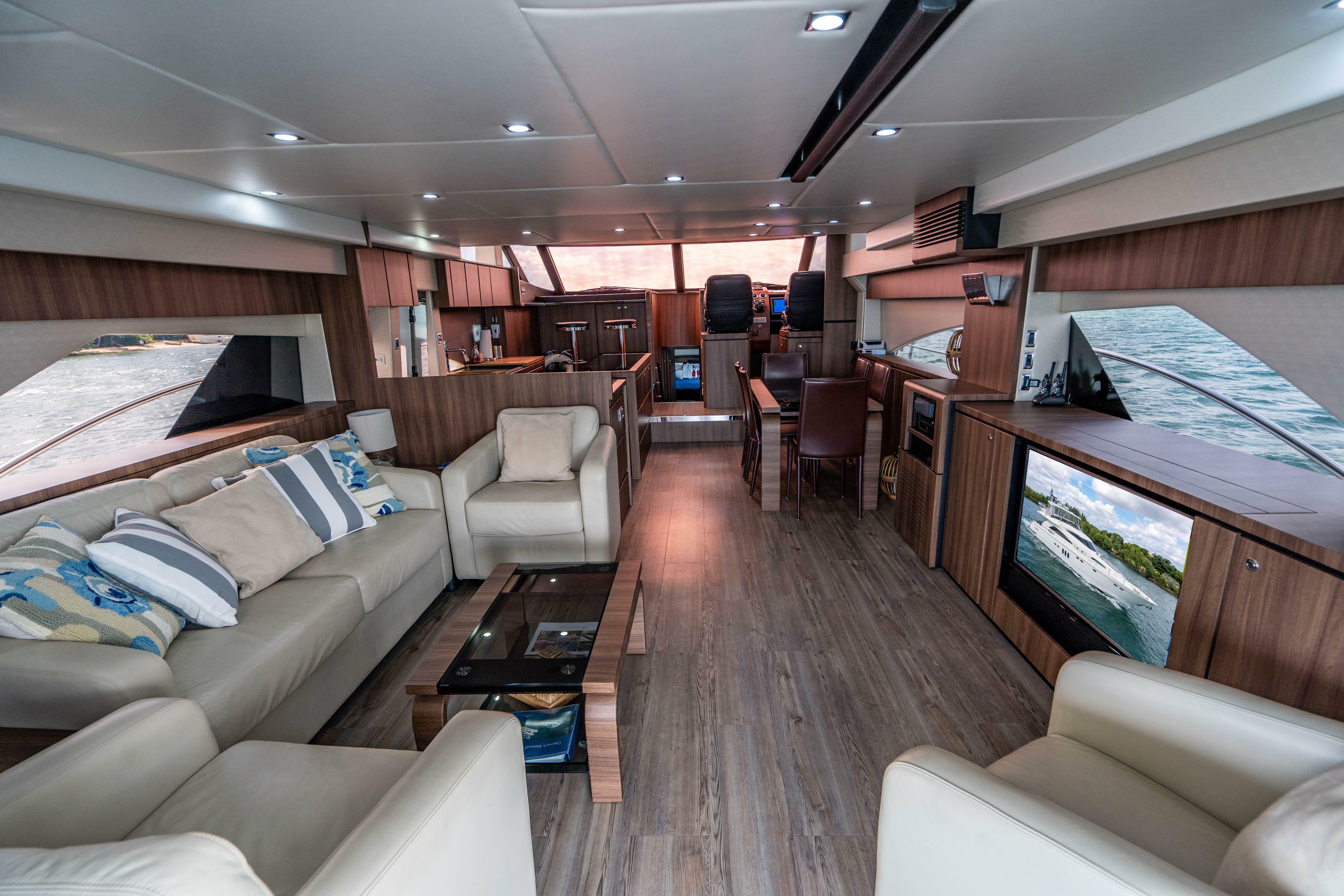 yachts-98409-378977_23.jpg