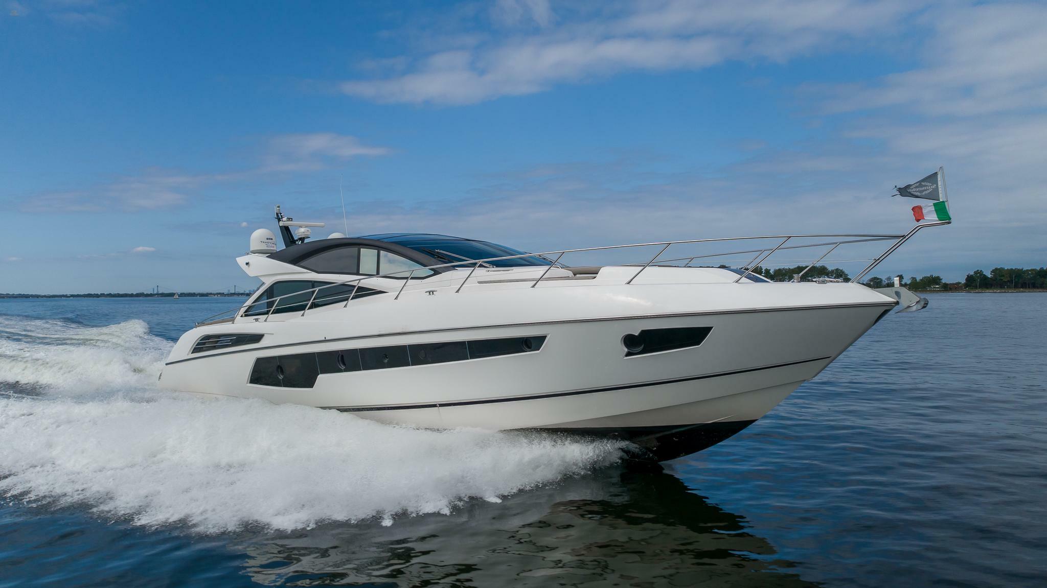 yachts-98410-378978_2.jpg