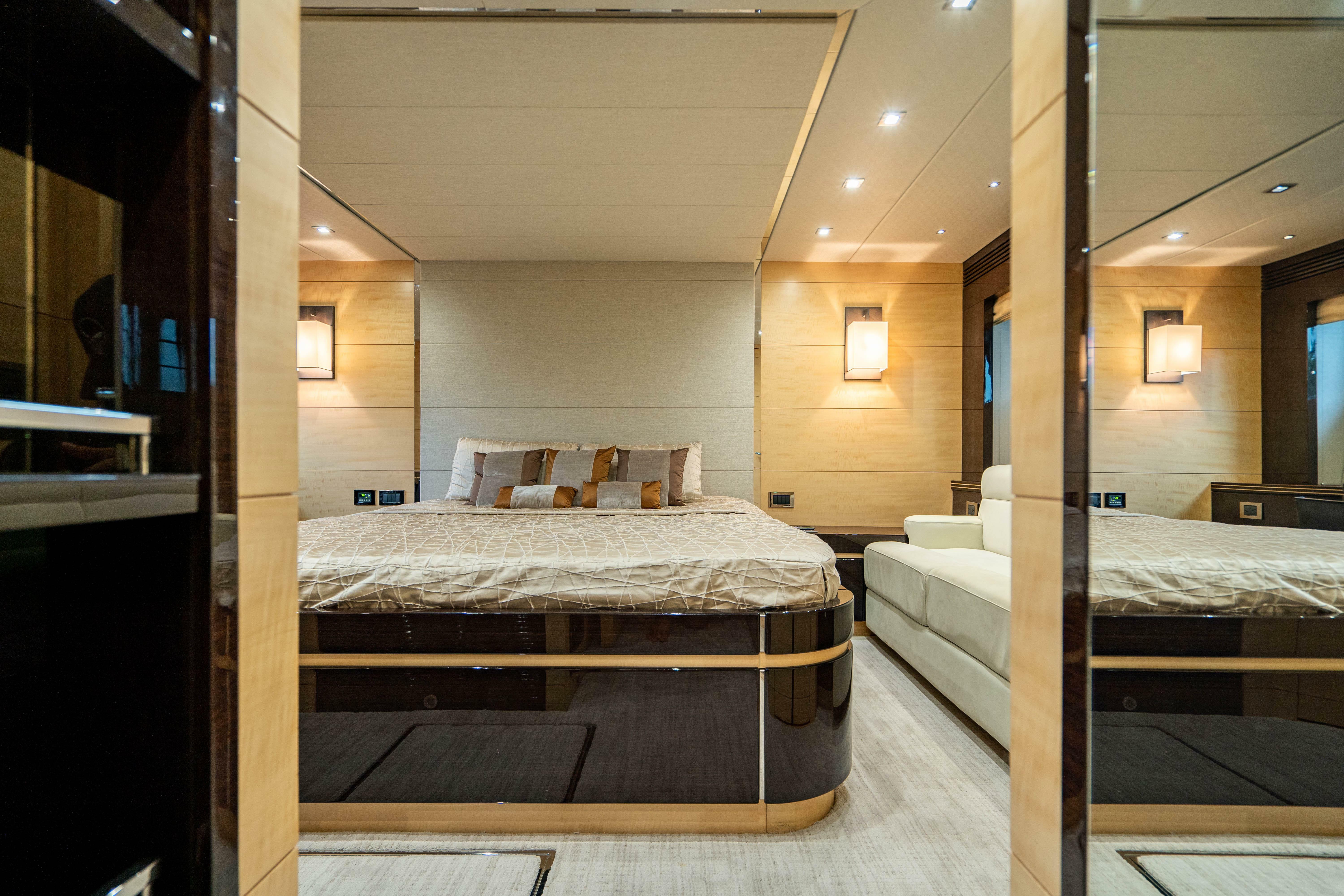 yachts-98410-378978_29.jpg
