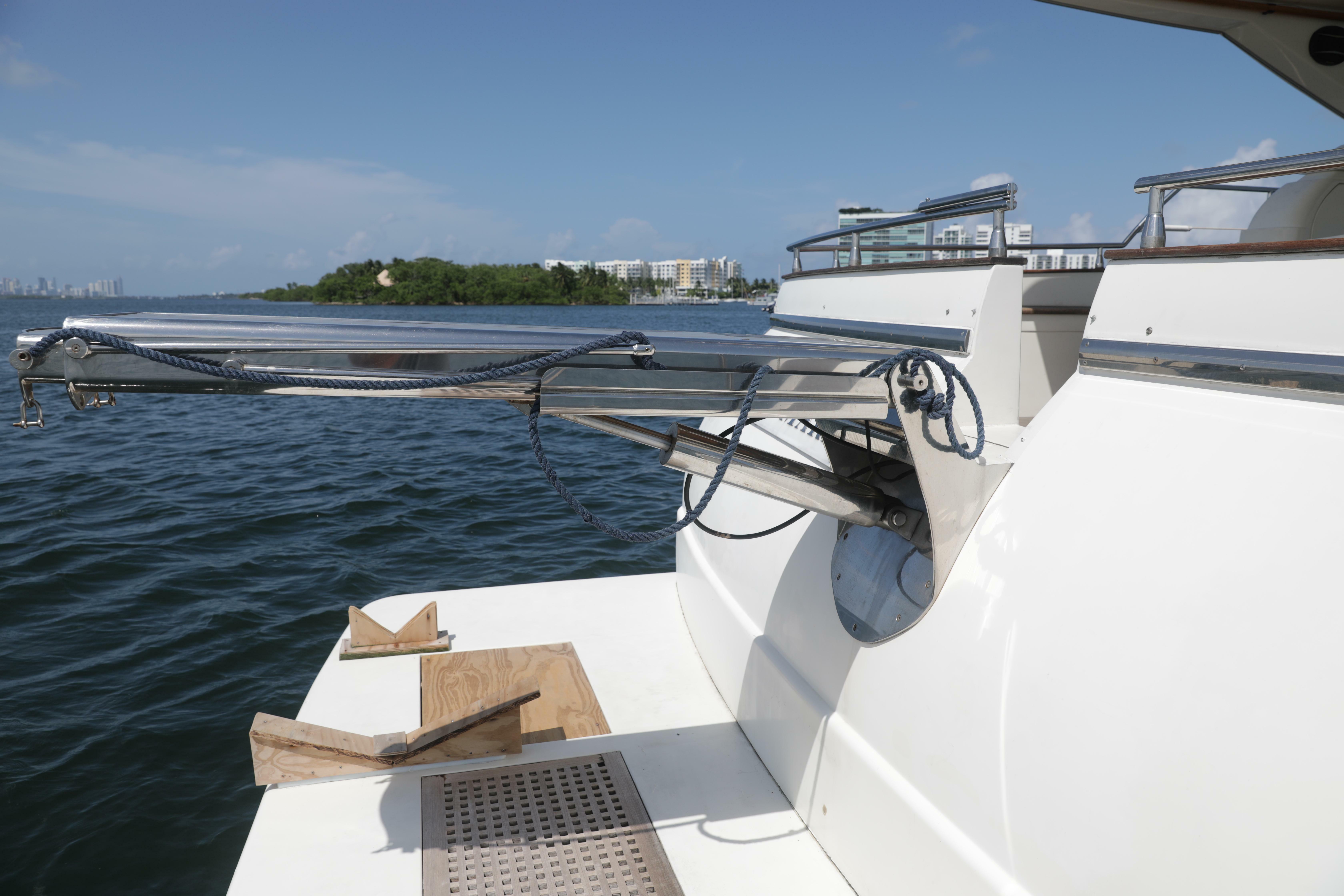yachts-98422-378990_25.jpg
