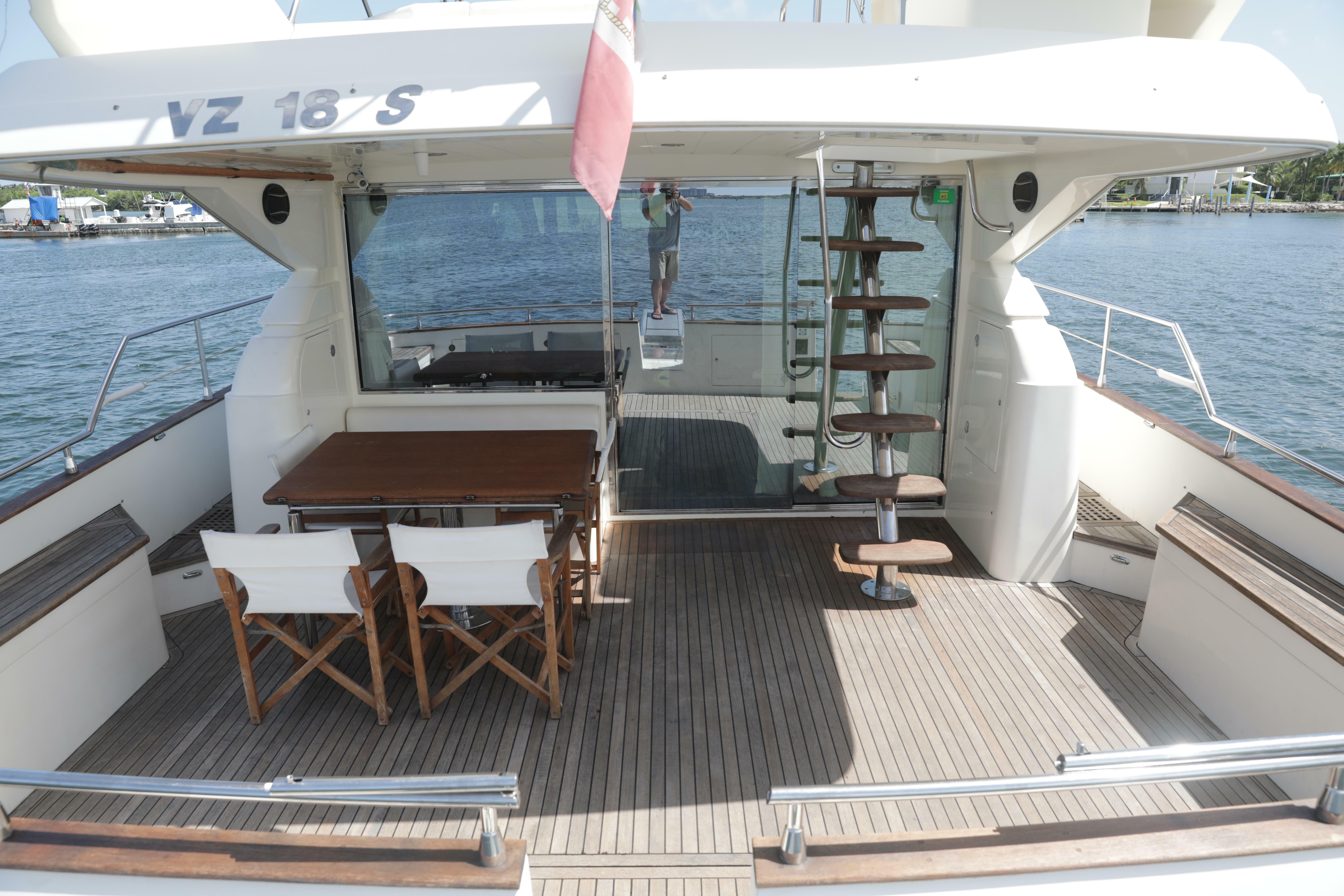 yachts-98422-378990_28.jpg