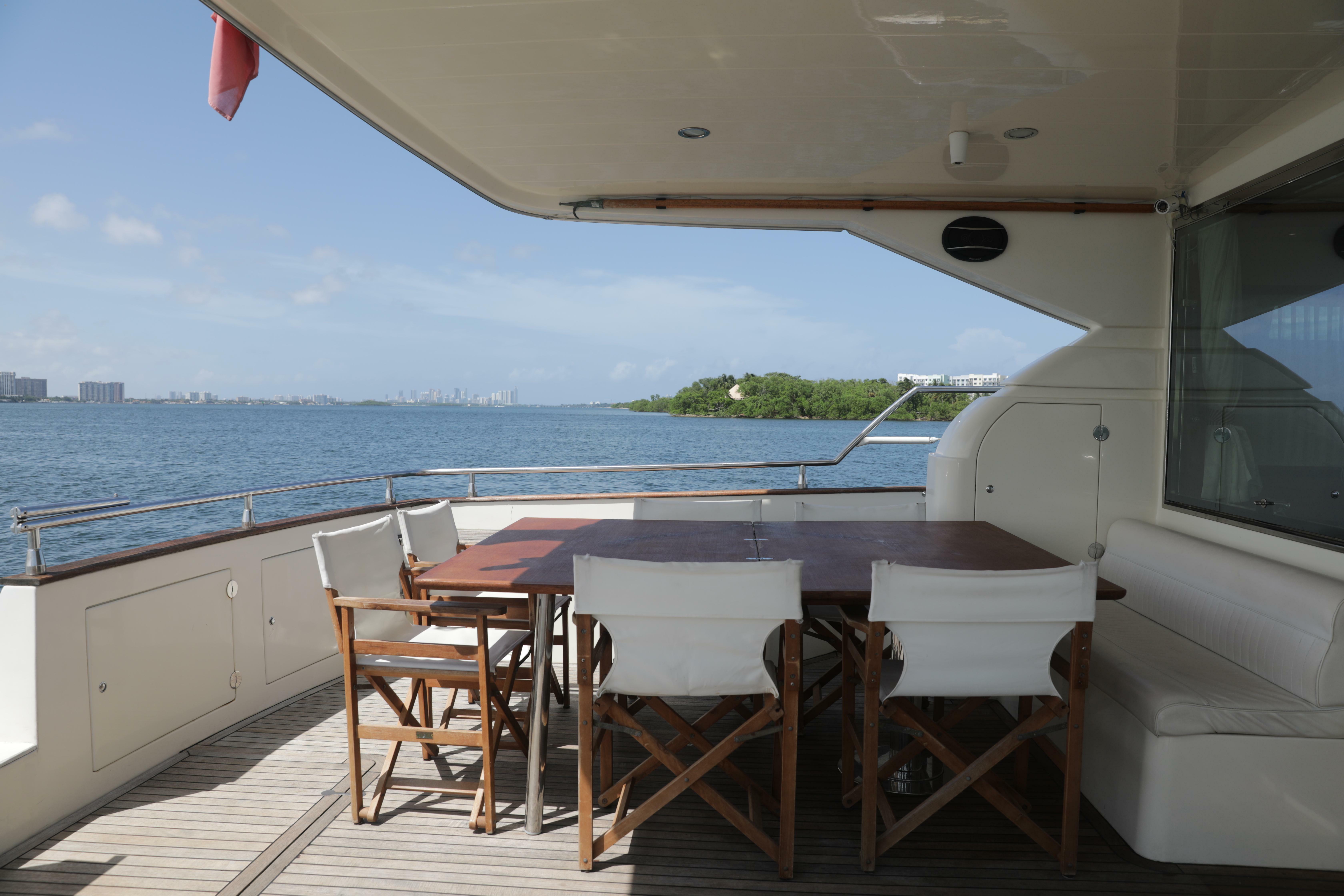 yachts-98422-378990_31.jpg
