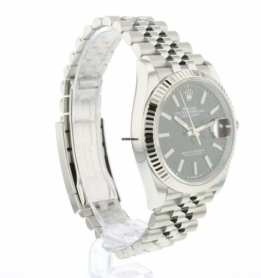 watches-329546-28544357-1r9jss1t5l8y0dqyboee74do-ExtraLarge.webp