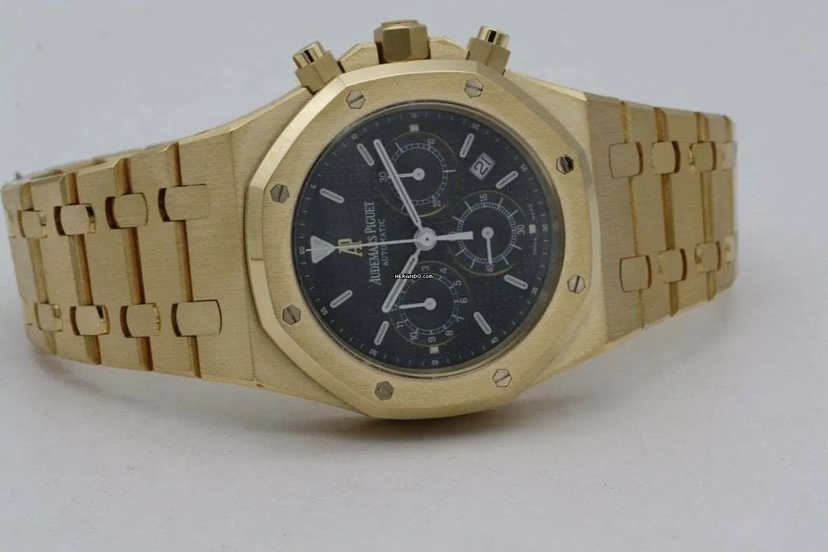 watches-335680-29281970-pwf904b2de8kxpigz05qt4zs-ExtraLarge.webp
