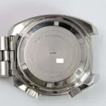 watches-340962-29717550-nc220vtpl140o66ti526pa6w-ExtraLarge.webp