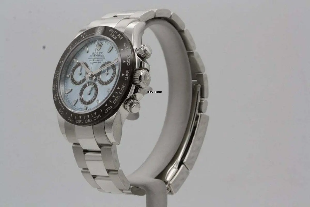 watches-344221-30041596-hjy271n2rs33dh3b0n13zm5s-ExtraLarge.webp